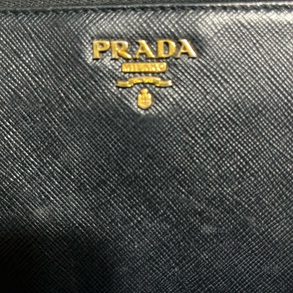 # 610-Prada safiano black leather wallet with blooming 🌺 card inserts.no defects - Picture 8 of 13